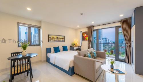 Deluxe Double Room with Balcony