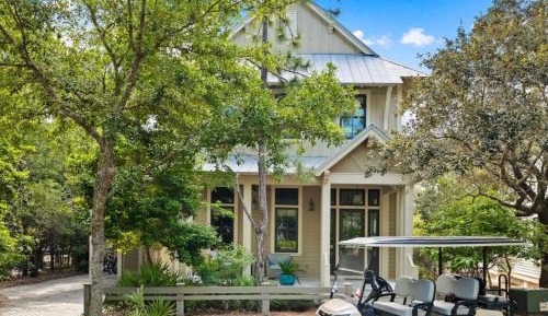 Four-Bedroom Holiday Home