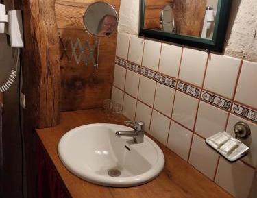 Family Room with Garden View