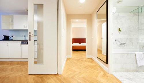 Large One-Bedroom Executive Apartment