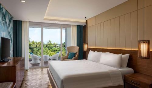 Superior King Room