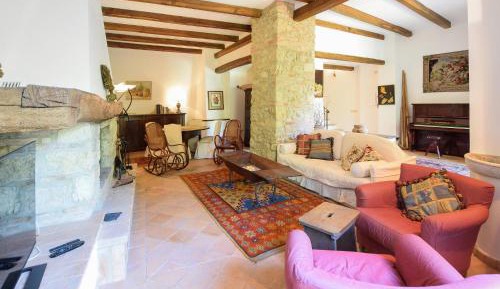 Four-Bedroom Holiday Home