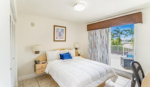 Queen Room with Balcony