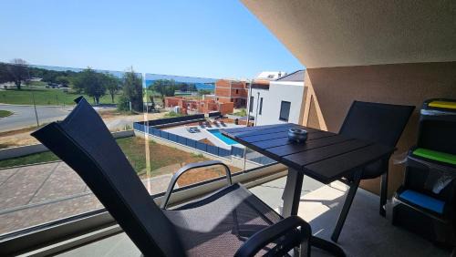 Deluxe Double Room with Balcony and Sea View