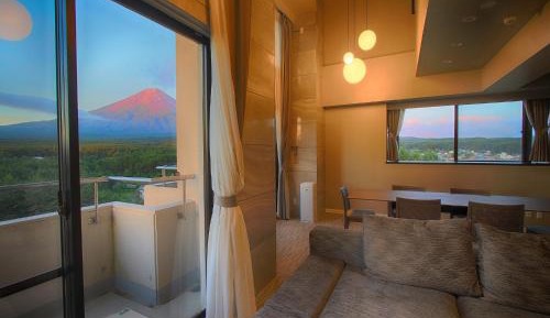 Corner Suite Room The Fuji (11F) with Mt.Fuji view - Non-Smoking