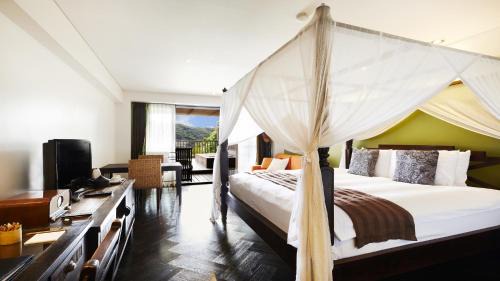 Deluxe Double Room with Open-Air Bath