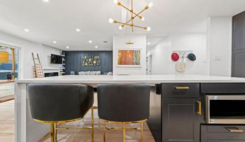 Three-Bedroom Holiday Home 