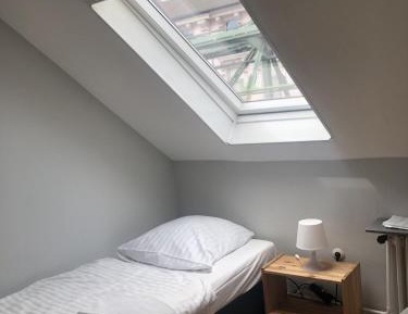Single Room with Shared Bathroom