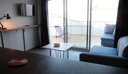 Apartment (6 Adults)