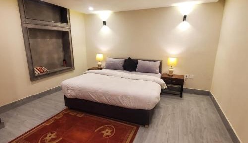 One-Bedroom Apartment with Garden View