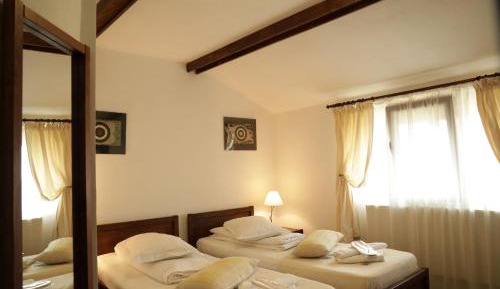 Twin Room with Bathroom