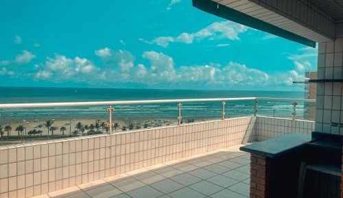 Two-Bedroom Apartment with Balcony and Sea View