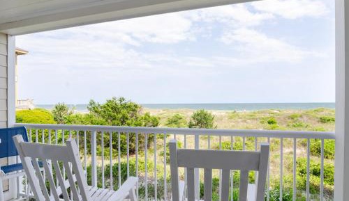Three-Bedroom Apartment - Oceanfront