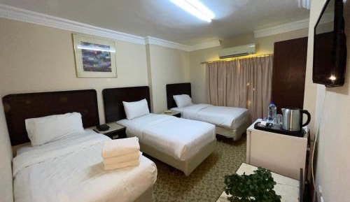 Triple Room with Terrace