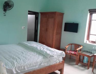 Queen Room with Garden View
