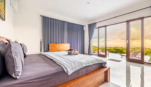 Deluxe Suite with Private Pool