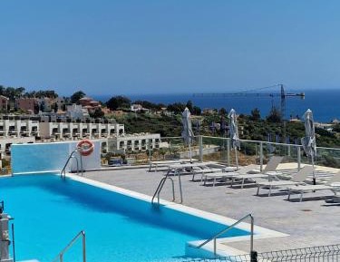 Three-Bedroom Apartment with Ocean View