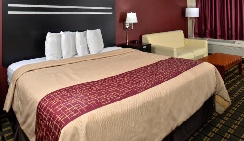 Deluxe King Room - Disability Access/Non-Smoking