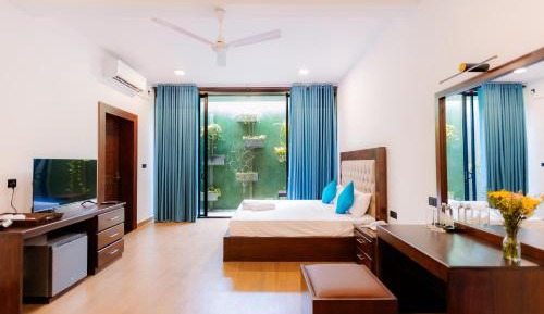 Superior King Room