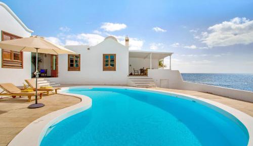 Villa with Sea View