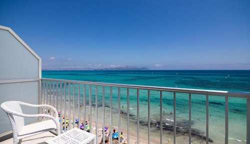 Double Room with Balcony and Sea View