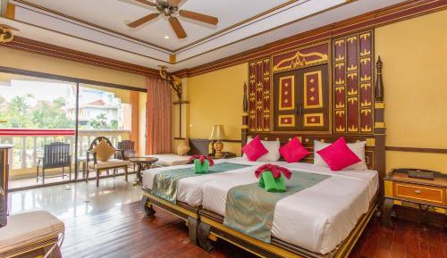 Triple Room