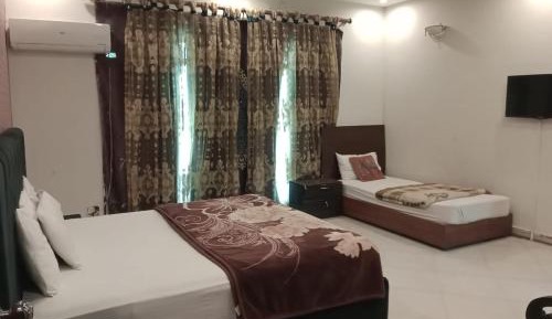 Classic Triple Room