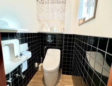 Double or Twin Room with Private Bathroom