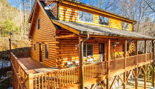 Three-Bedroom Holiday Home 