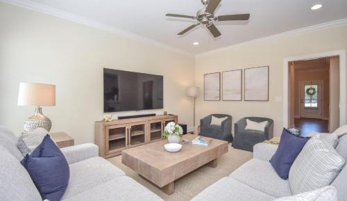 Four-Bedroom Apartment