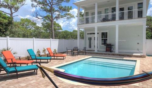 Four-Bedroom Holiday Home