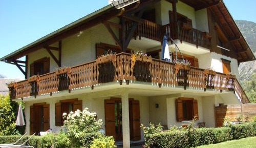 Apartment with Garden View (2-4 People) 