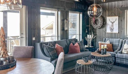 Three-Bedroom Holiday Home 