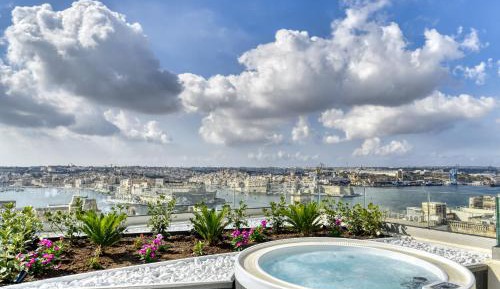 Penthouse Suite with Sea View