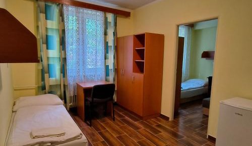 Budget Triple Room