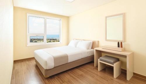 Deluxe Bed Room