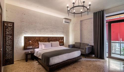 Deluxe Double or Twin Room with Balcony