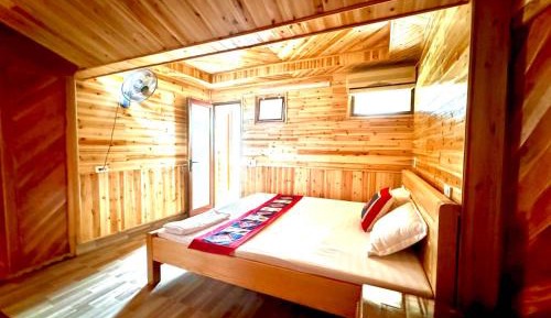 Double Room with Mountain View