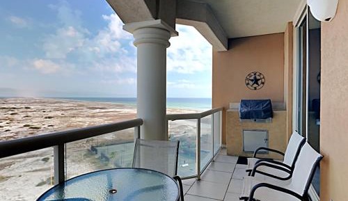 Two-Bedroom Apartment with Ocean View