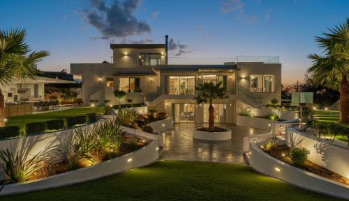 Superior Villa