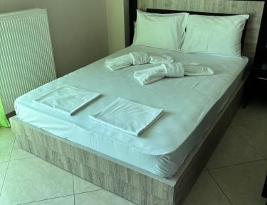 Double Room with Pool View