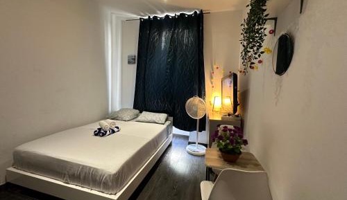 Double Room with Shared Bathroom