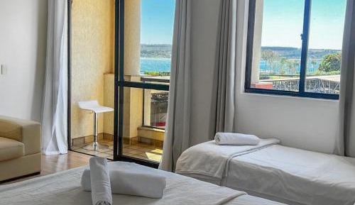 Triple Room with Lake View