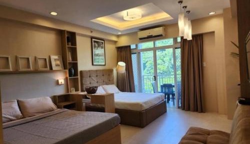 One-Bedroom Apartment with Balcony and Mountain View  