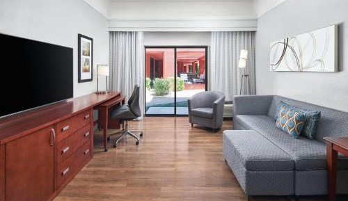 One-Bedroom Suite