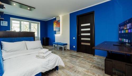 Two-Bedroom Apartment with Balcony