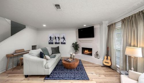 Two-Bedroom Townhouse