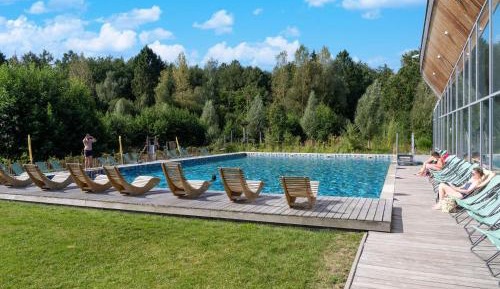 One-Bedroom Holiday Home