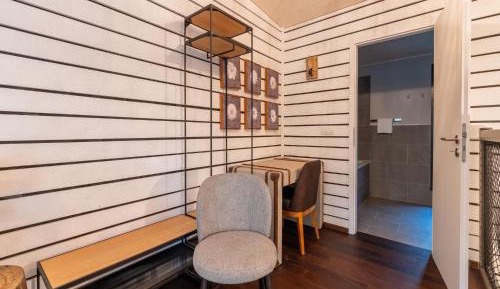 One-Bedroom Holiday Home