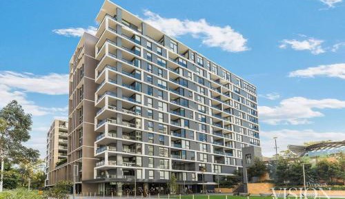 Two-Bedroom Apartment with Balcony